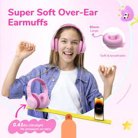 EarFun K3 USB-C connector enables quick device connectivity.