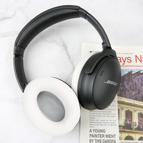 Earrock premium lambskin materials resist sweat and oil for longevity.