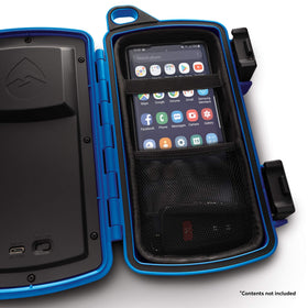 EcoXGEAR EcoExtreme 2 floats for poolside use and water-friendly settings.