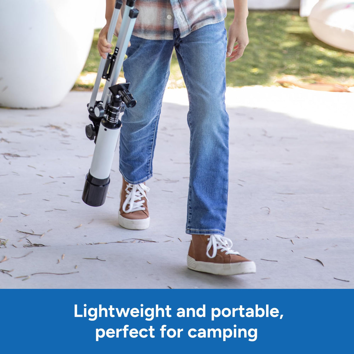 Educational Insights Vega 360 eyepieces illustrating versatile magnification for beginners