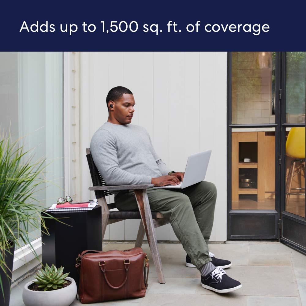 eero Like-New 6 Extender packaging box highlights refurbished reliability and value