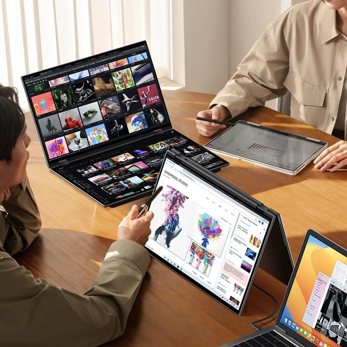 EHOMEWEI X1 USB-C and Mini-HDMI ports enable plug-and-play connectivity.