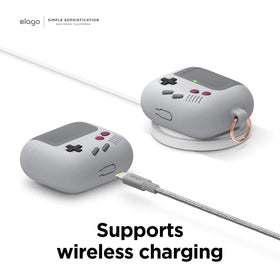 elago AW5 lifestyle commute scene protecting AirPods during travel