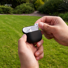 Elago Liquid Hybrid AirPods 4 Stone compatible with wireless charging.