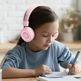 ELECDER i37 adjustable headband provides comfortable daily wear