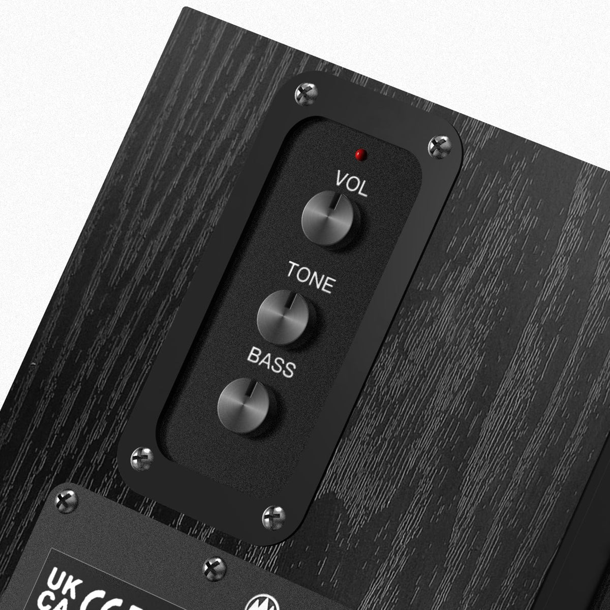 Elimavi control panel close-up with knobs for easy tonal adjustment