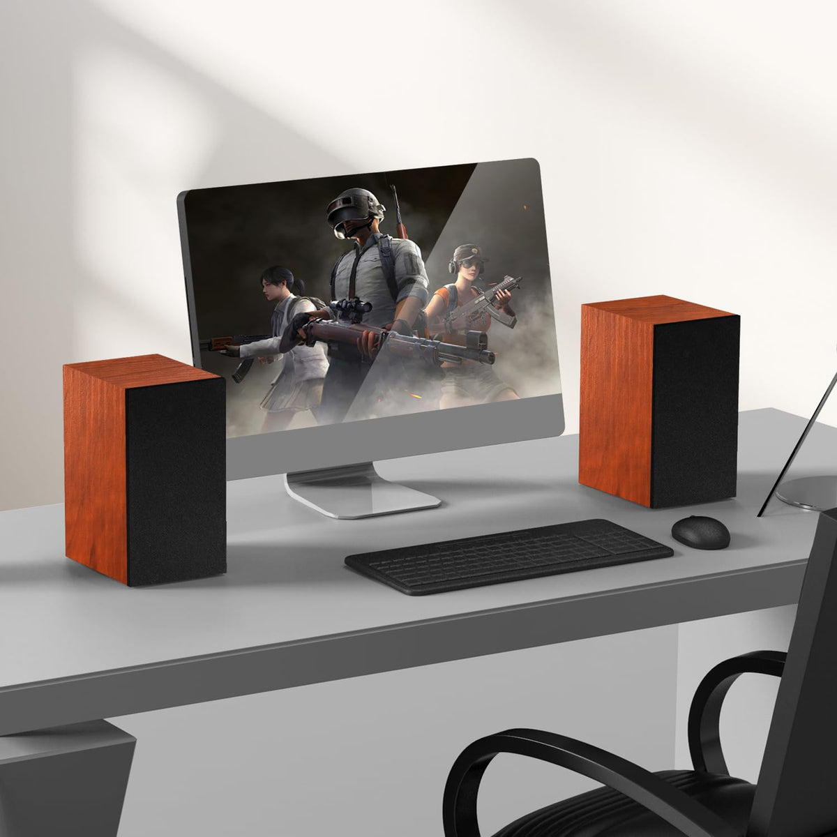 Elimavi speakers on desk beside turntable delivering richer vinyl playback