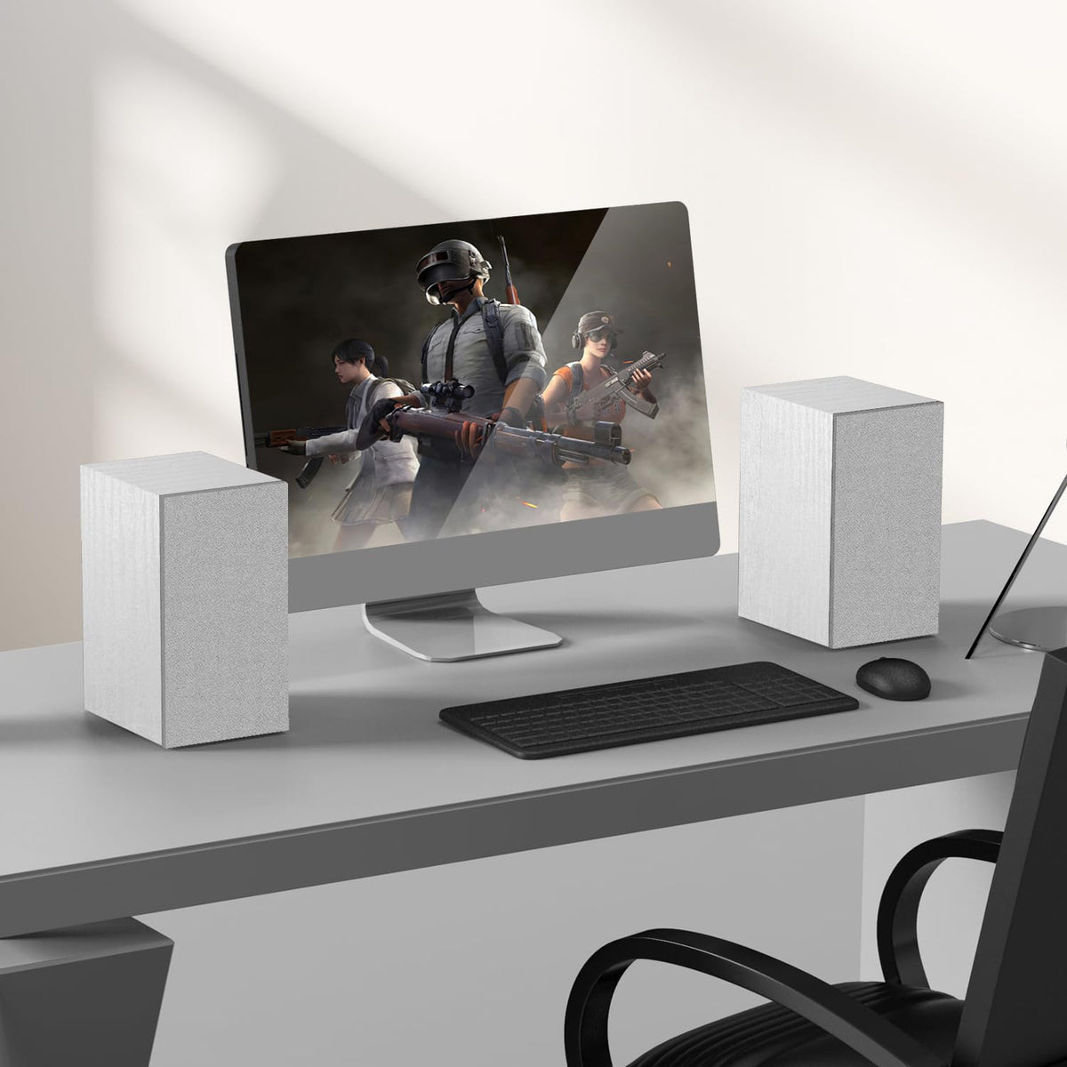 Elimavi speaker next to hand illustrating compact size and easy placement on shelves