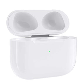 Euiyi AirPods 3 case front view with Lightning charging port for quick top-ups