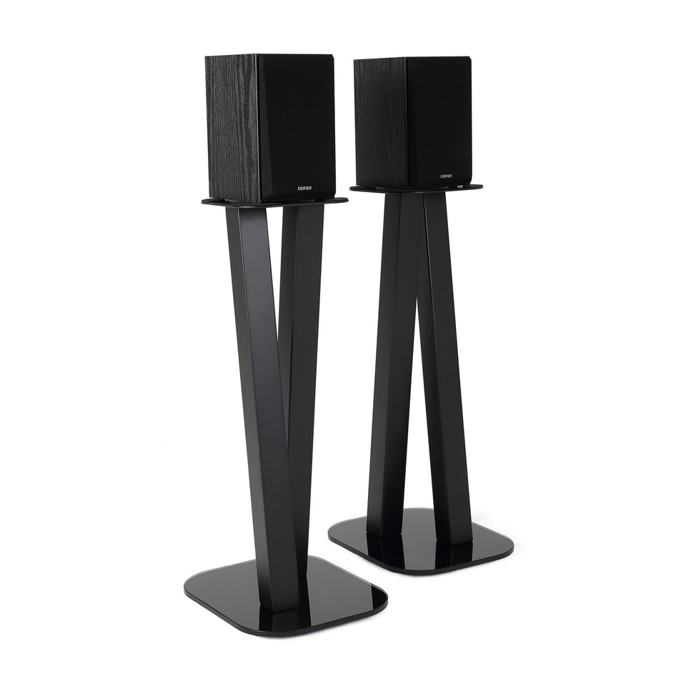 EXIMUS 600 Series front view highlights universal compatibility for compact speaker setups.