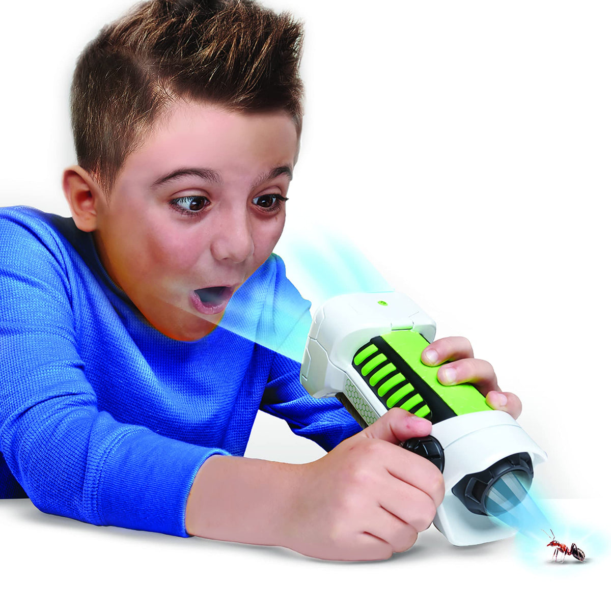 EyeClops digital microscope with 800x zoom for detailed indoor and outdoor viewing.