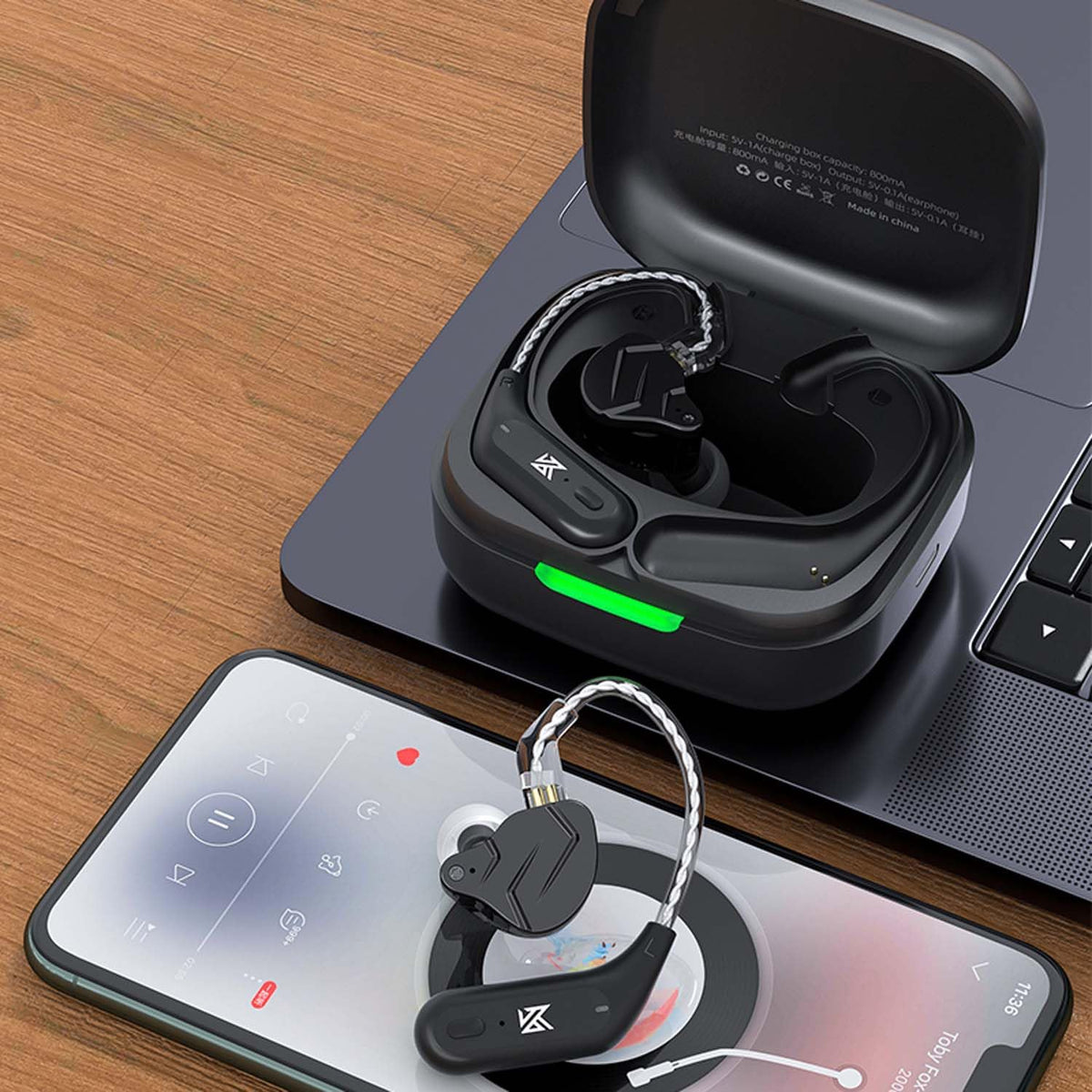 EZ Ear one-button control on inline unit for calls and music control.