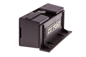 EZ Tone entrada Alerta close-up of metal plunger demonstrating durable audible strike