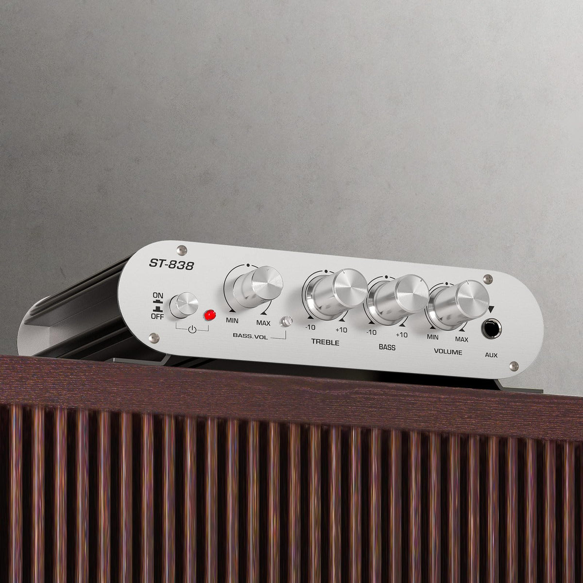 Facmogu ST-838 compact dimensions fit in cars, boats, or shelves.