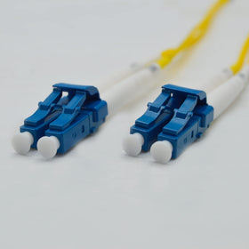FCD close-up of 2.0mm zip-cord jacket demonstrating flexibility and durable routing benefits