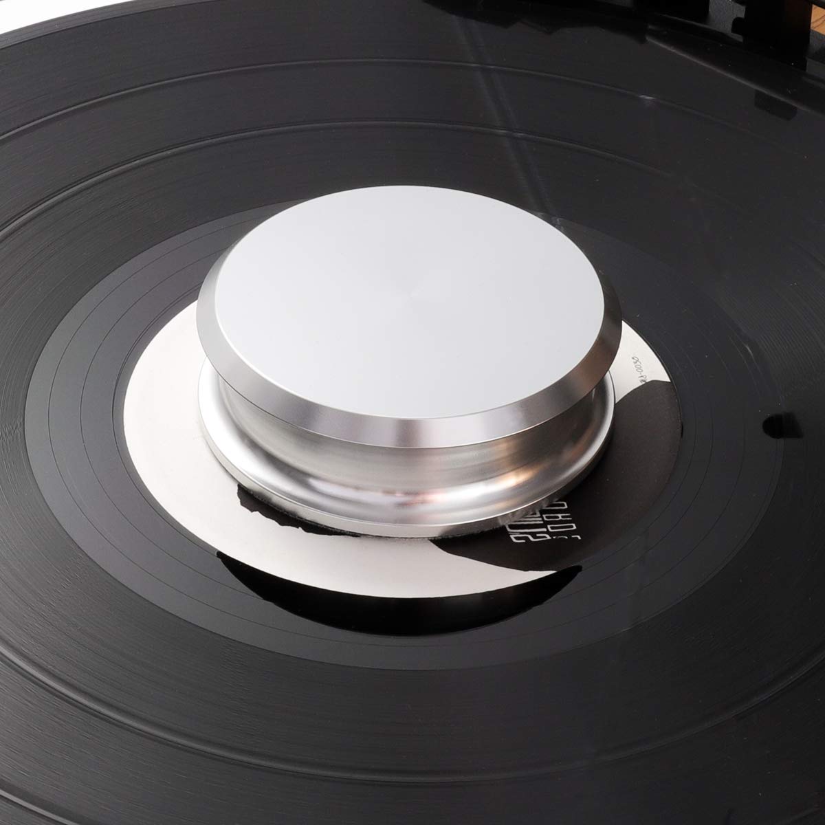 FEMELI weight stabilizer in action dampens vibration for smoother grooves.