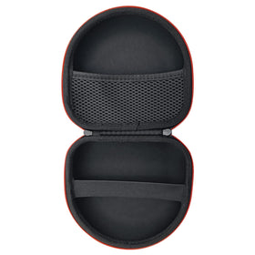 Ferbao Major Case mesh pocket—stow data cables and small accessories.