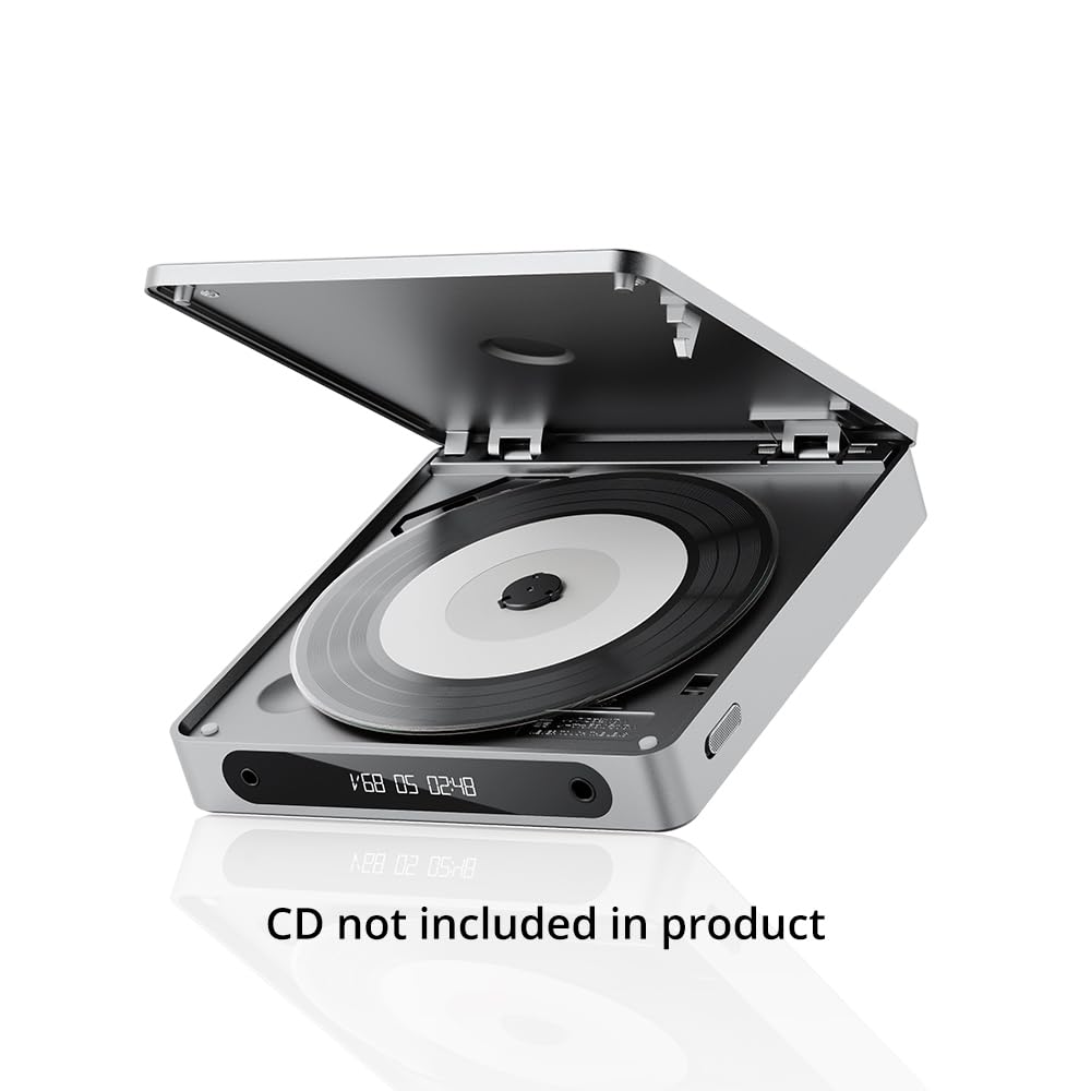 FiiO DM13 compact body highlights pocket-friendly size and full-featured performance.