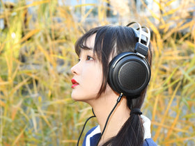 Side profile of FiiO JT1 highlighting the adjustable headband.