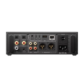 FiiO K17 front panel knobs for tactile volume and gain control