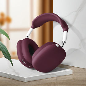 Filoto scratch-resistant silicone case keeps AirPods Max finish looking new.