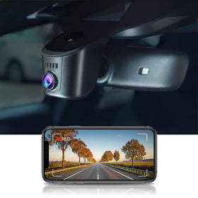 FITCAMX Porsche OEM 4K dash cam delivers crisp daytime footage
