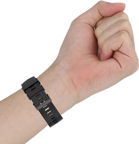 FitTurn Forerunner 570 42mm band, 20mm quick-release with polished metal clasp.