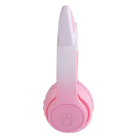 FLOKYU label and included accessories showing charging and audio cables for convenience