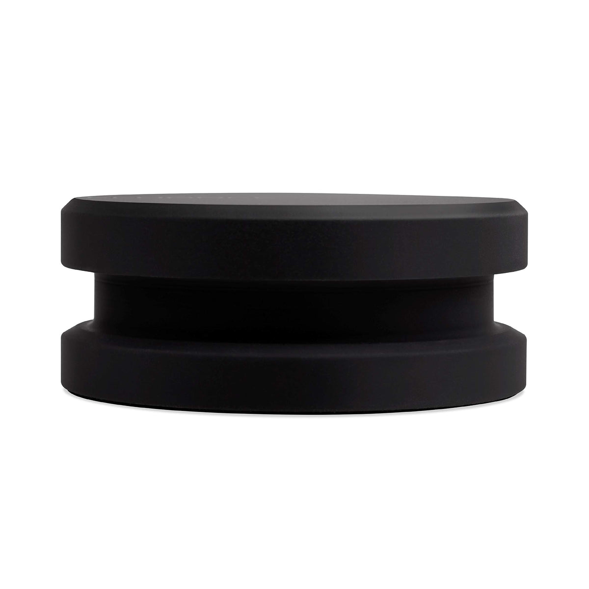 Velvet base detail on Fluance RW03 protecting record labels while improving contact