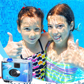 Flutesan 3-pack waterproof disposable camera beach scene captures sunny seaside memories.