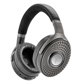 Focal Bathys front view shows premium leather headband for comfort