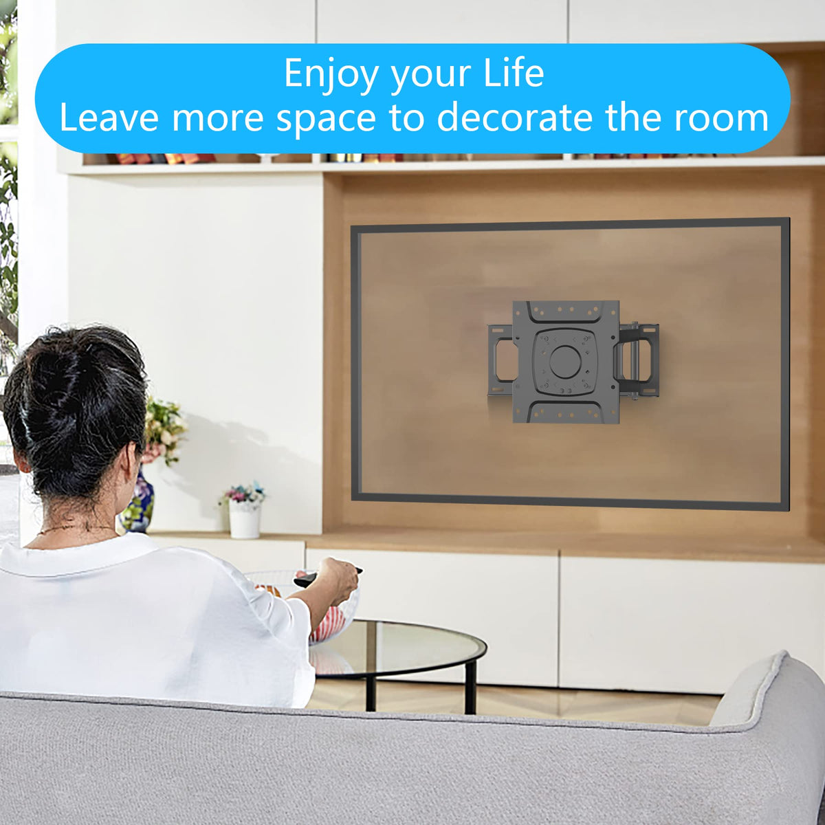 FORGING MOUNT mounted TV in a living room illustrating better viewing angles for families