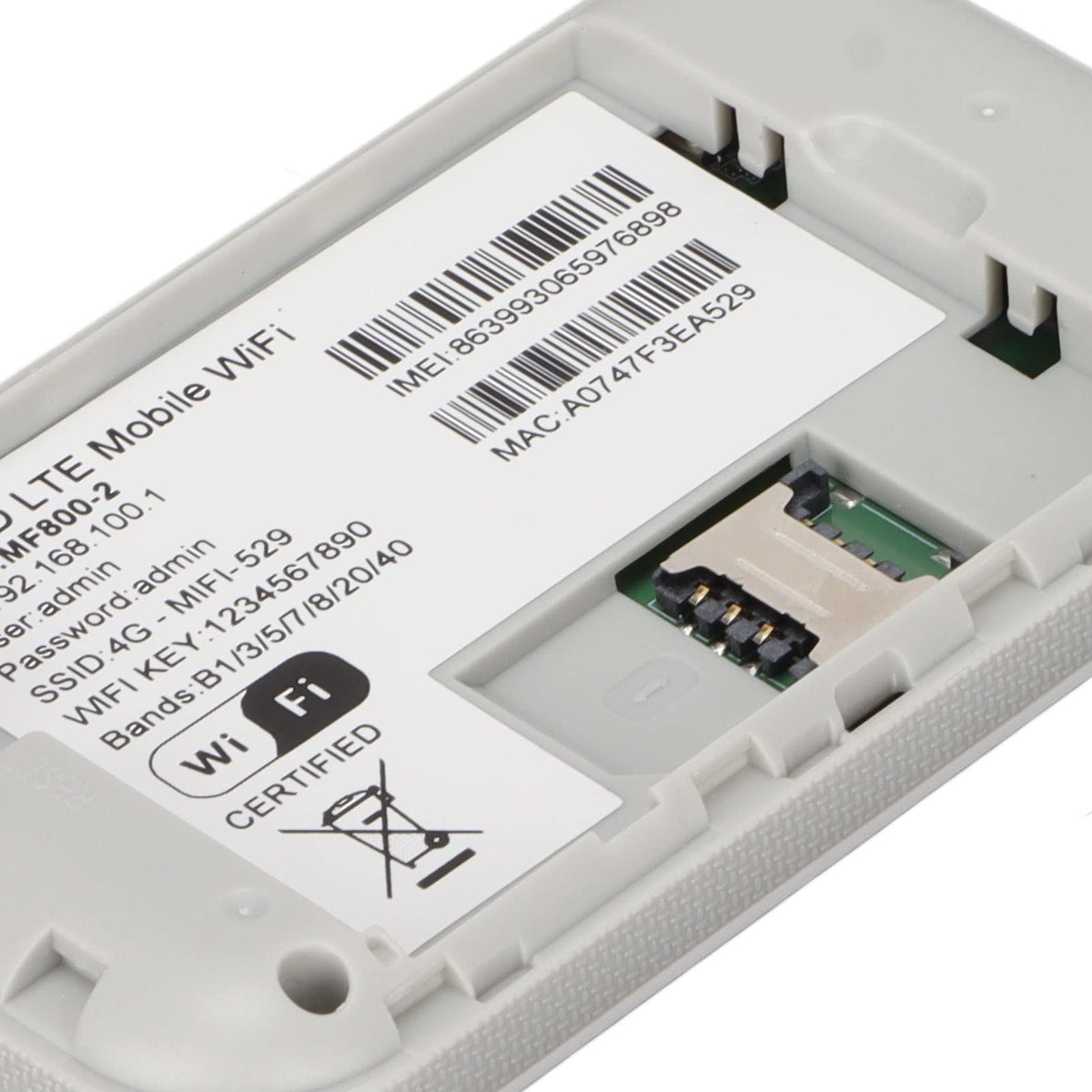 FOSA 4G LTE hotspot in use with multiple devices, keeping family connected.