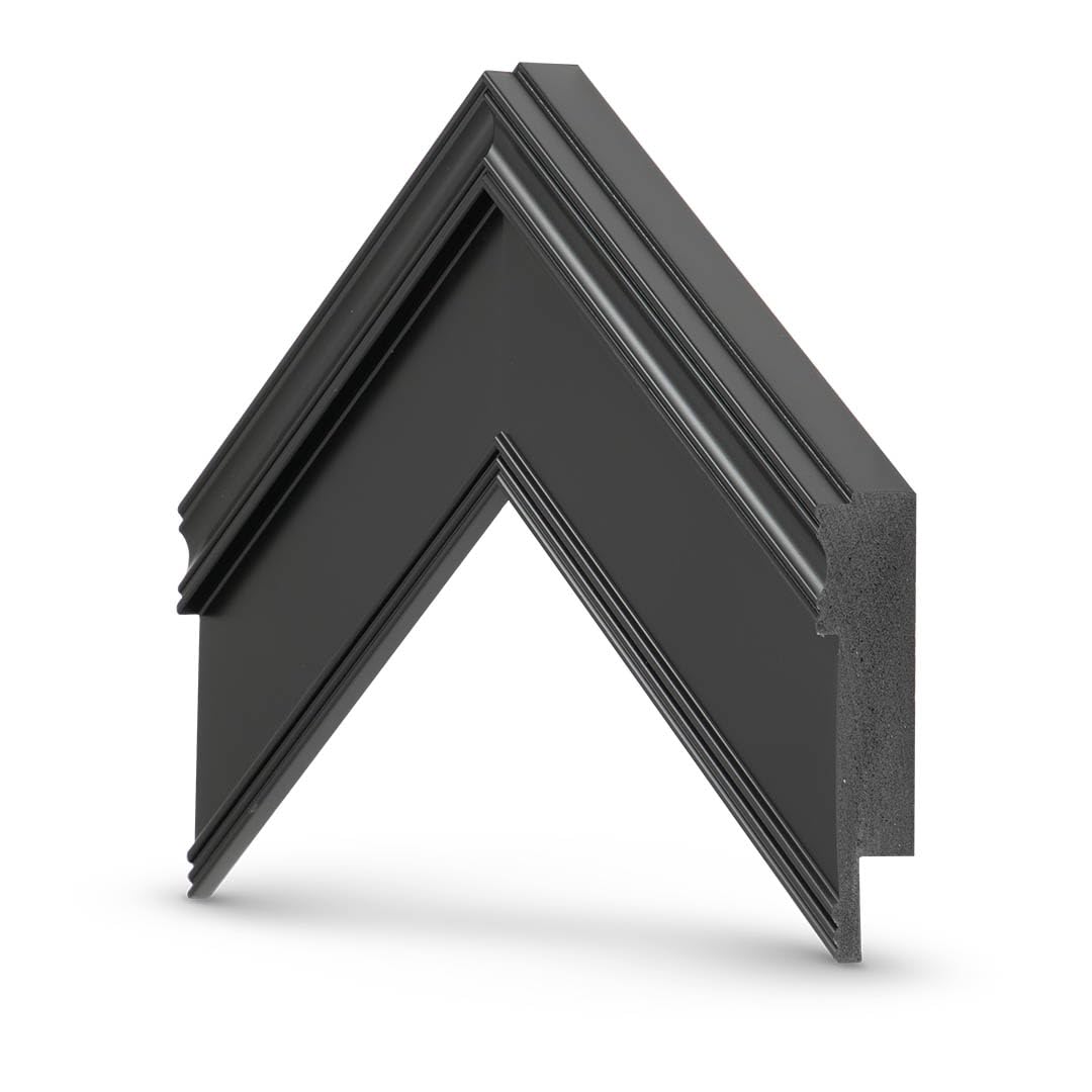 Close-up of Deco Frame edges with a premium black finish