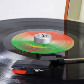 Frienda 45rpm adapter on a turntable for reliable use