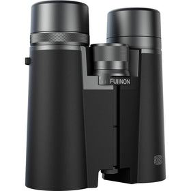 Ergonomic grip and textured finish enabling stable handheld viewing.