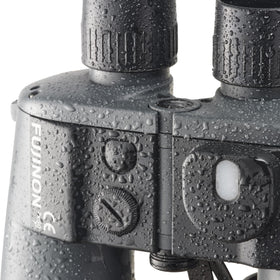Fujifilm Fujinon Mariner XL 7x50 right tube controls for easy handling