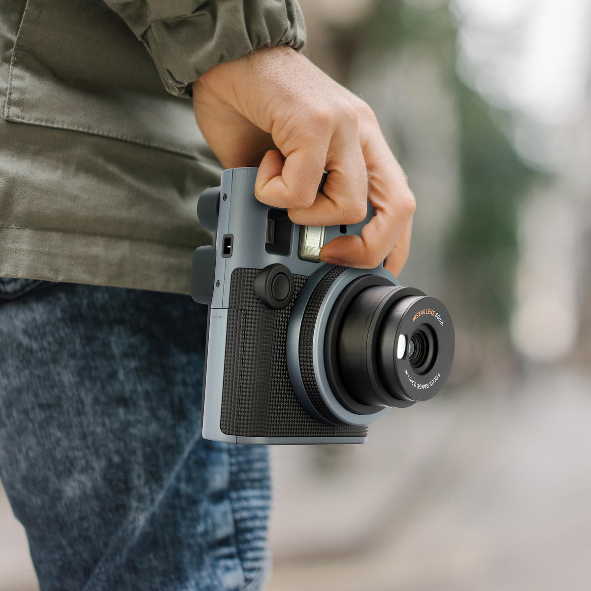 Fujifilm Instax Mini 41 bundle offers a ready-to-use instant photography setup.