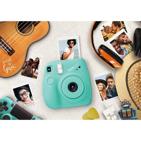 Fujifilm Instax Mini 7+ film pack image demonstrates instant 2x3 print capability