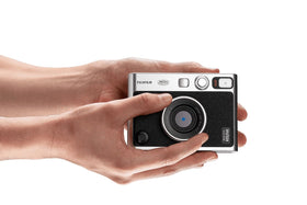 Fujifilm Instax Mini EVO Bluetooth-app enables wireless printing from a smartphone.