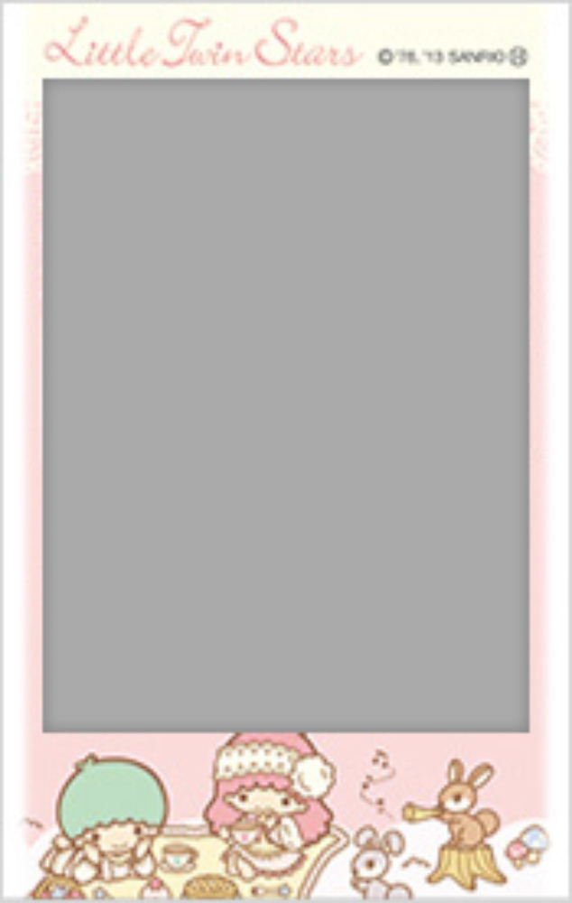 Diana Back-inspired look for creative Instax layouts