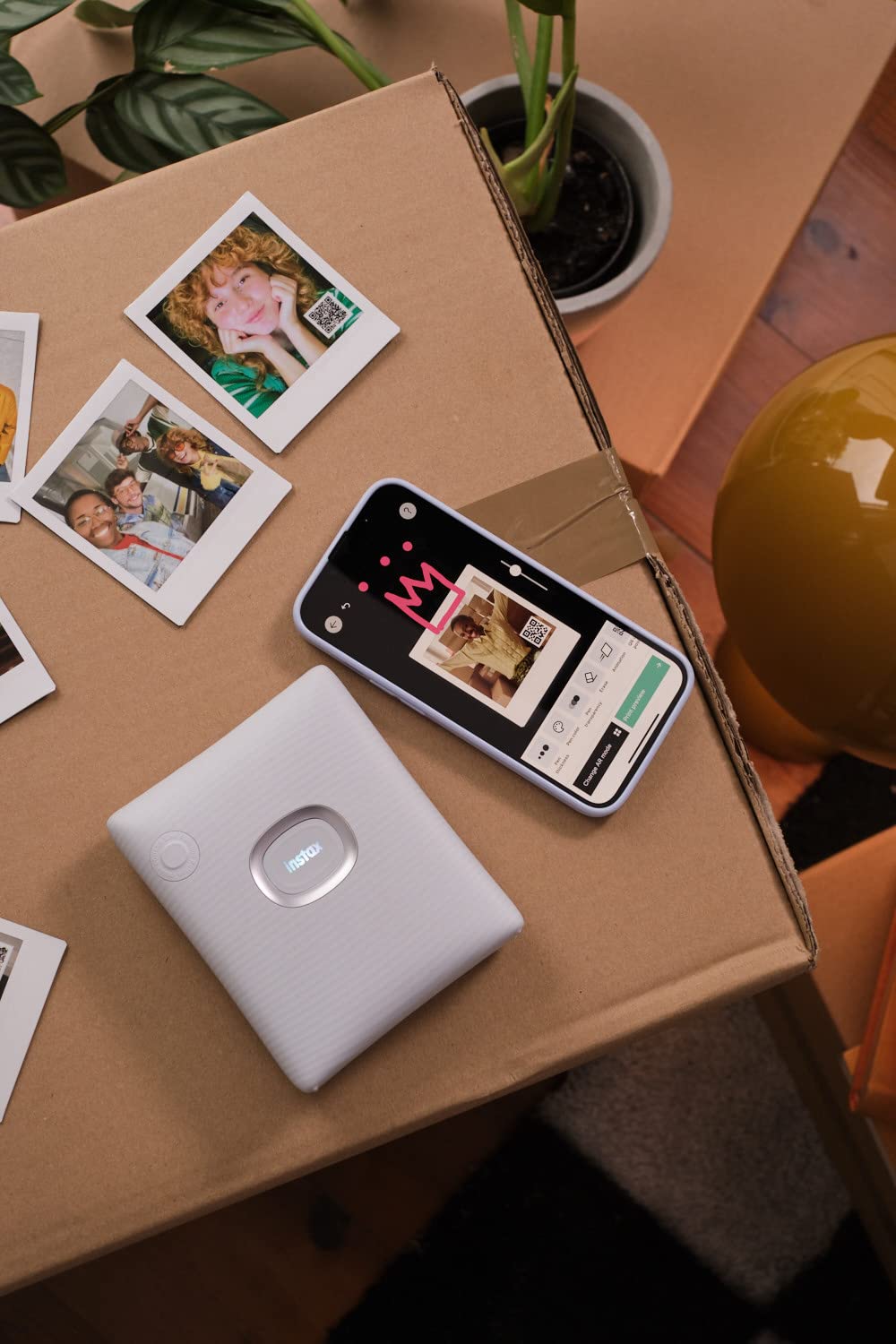 Fujifilm Instax Square Link Ash White portable design ready for events and travel