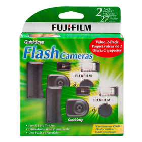 Fujifilm QuickSnap built-in flash reaches up to 10 feet for indoor and outdoor moments.