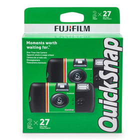 Fujifilm QuickSnap Flash 400 wide-angle-lens for expansive scene capture.