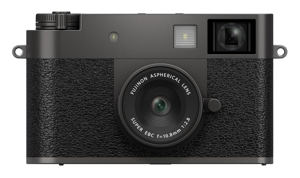 FUJIFILM X Half Charcoal Silver Compact Design enables easy everyday storytelling.