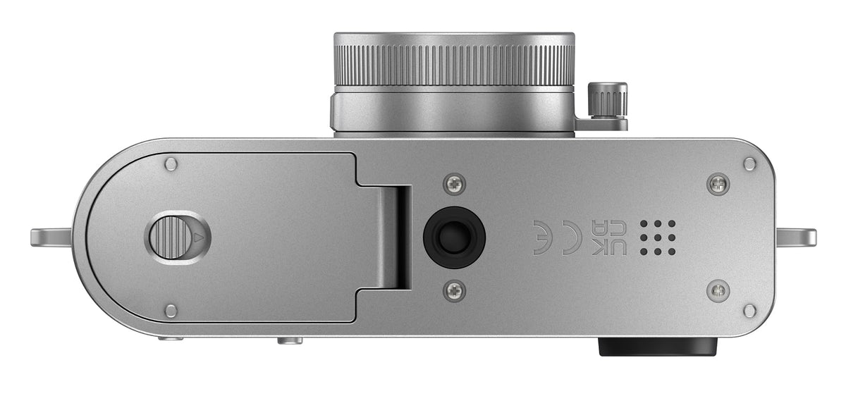 Fujifilm X Half film-simulation options offer nostalgic film-inspired looks.