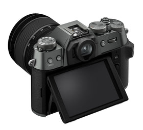 Fujifilm X-T50 lens kit close-up highlights versatile XF16-50mm use.