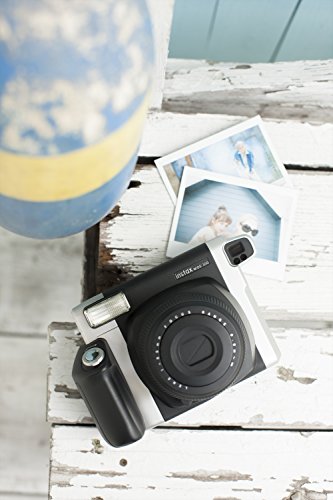 Fujifilm Instax Wide film ISO 800 enhances color depth and natural tones.