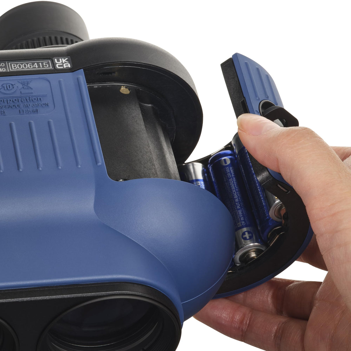 Fujinon TS-X1440 live music venue view offering clear, constant brightness