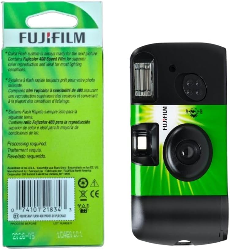 Fujifilm QuickSnap Flash 400 built-in flash enhances low-light shots